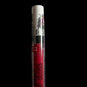 Wet N Wild ColorIcon Lip Gloss, Very Well Red (34705), 0.11 fl oz